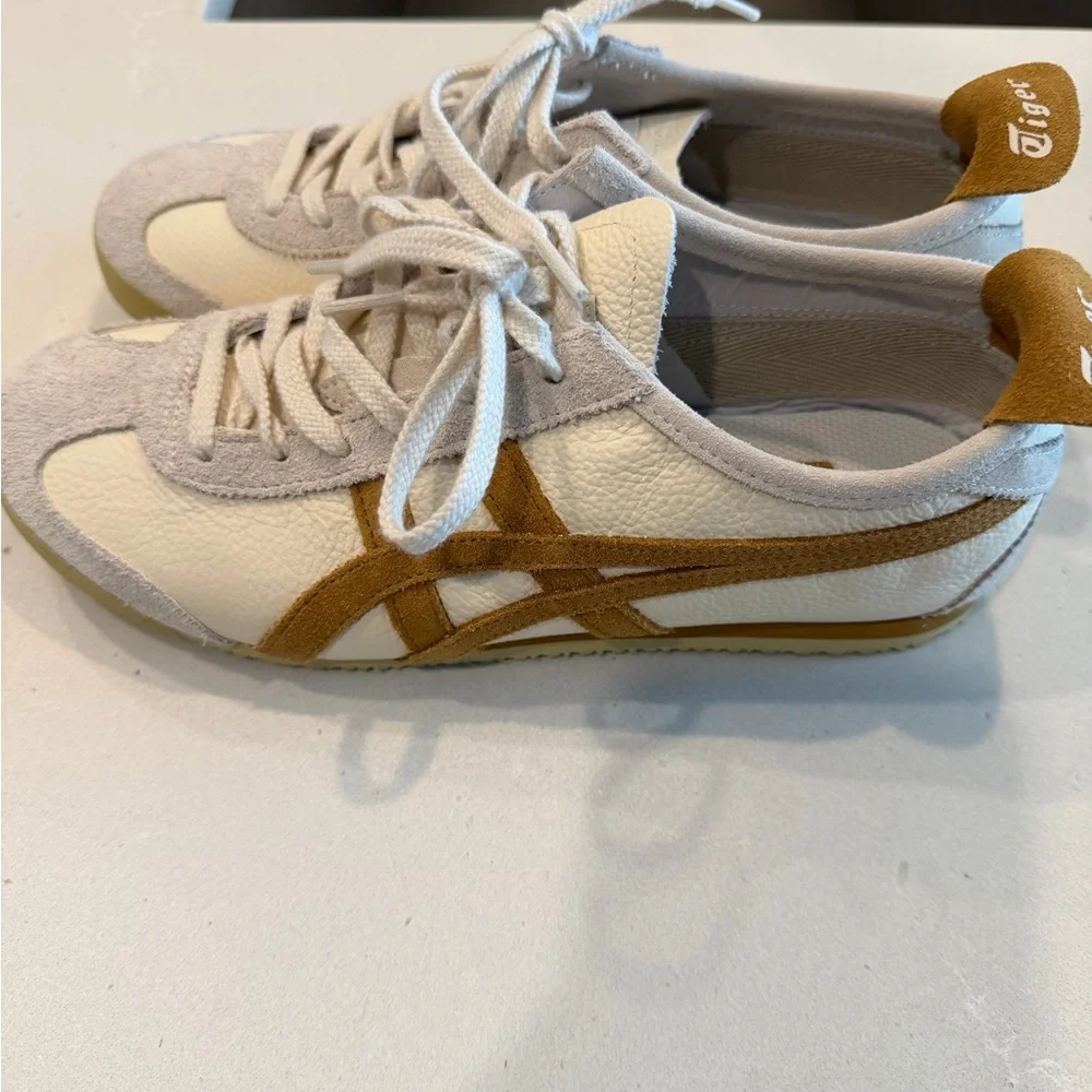 Onitsuka Tiger by Asics White and Tan Sneakers - Picture 2 of 4